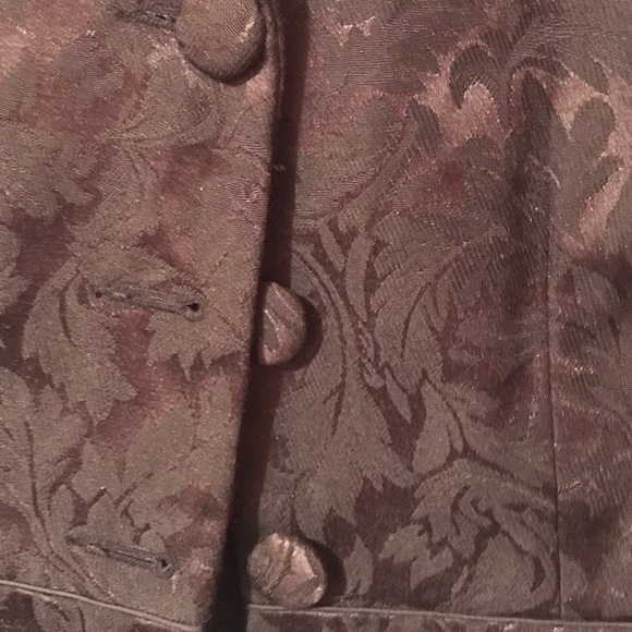 🌹Beautiful Black Blazer With Print🌹 - Picture 5 of 8